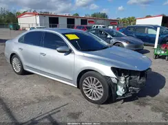1VWBT7A37HC069759 2017 VOLKSWAGEN PASSAT