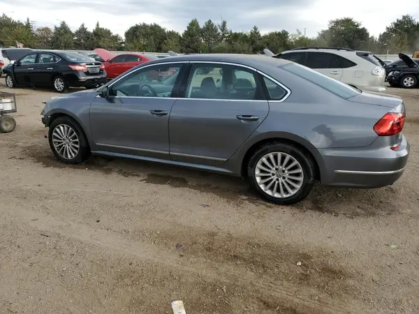 1VWBT7A38GC005518 2016 VOLKSWAGEN PASSAT - Image 2