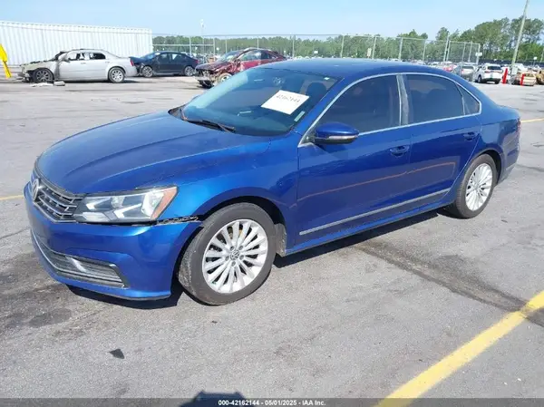 1VWBT7A38GC008788 2016 VOLKSWAGEN PASSAT - Image 2