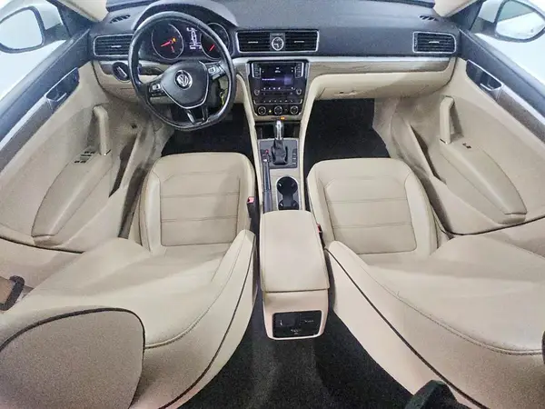 1VWBT7A38GC010945 2016 VOLKSWAGEN PASSAT - Image 8