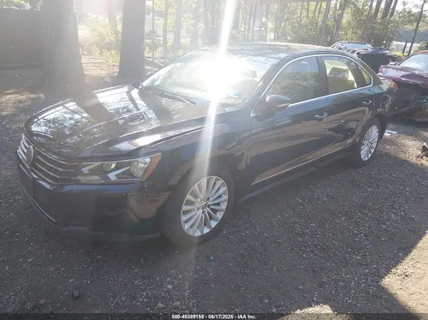 1VWBT7A38GC014042 2016 VOLKSWAGEN PASSAT - Image 2