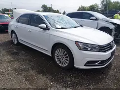 1VWBT7A38GC015594 2016 VOLKSWAGEN PASSAT