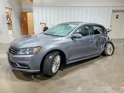 1VWBT7A38GC018267 2016 VOLKSWAGEN PASSAT