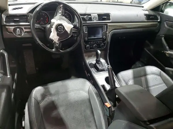 1VWBT7A38GC018267 2016 VOLKSWAGEN PASSAT - Image 8