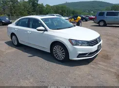 1VWBT7A38GC020973 2016 VOLKSWAGEN PASSAT