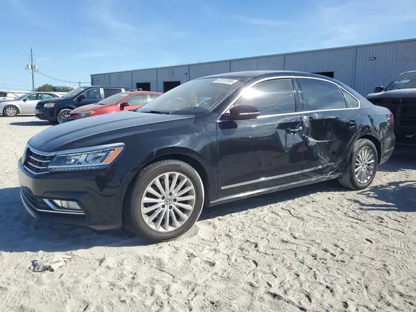 1VWBT7A38GC025901 2016 VOLKSWAGEN PASSAT - Image 1