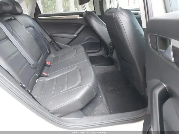 1VWBT7A38GC032637 2016 VOLKSWAGEN PASSAT - Image 8