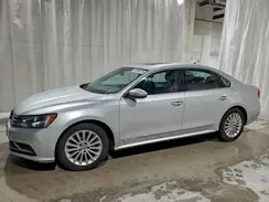 1VWBT7A38GC033898 2016 VOLKSWAGEN PASSAT
