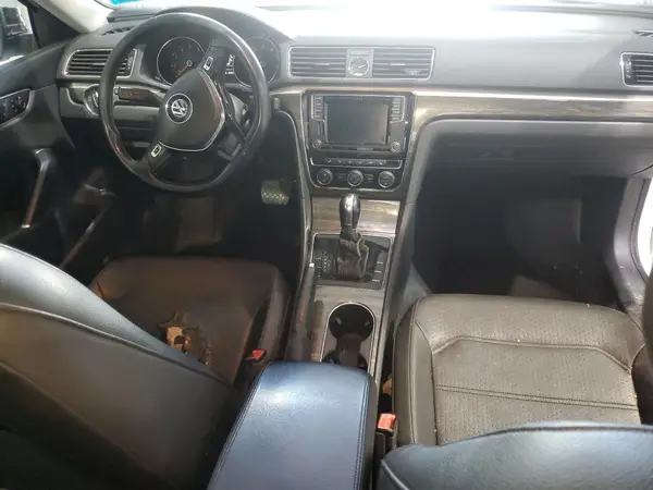 1VWBT7A38GC041306 2016 VOLKSWAGEN PASSAT - Image 8