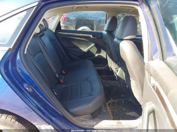 1VWBT7A38GC045033 2016 VOLKSWAGEN PASSAT - Image 8