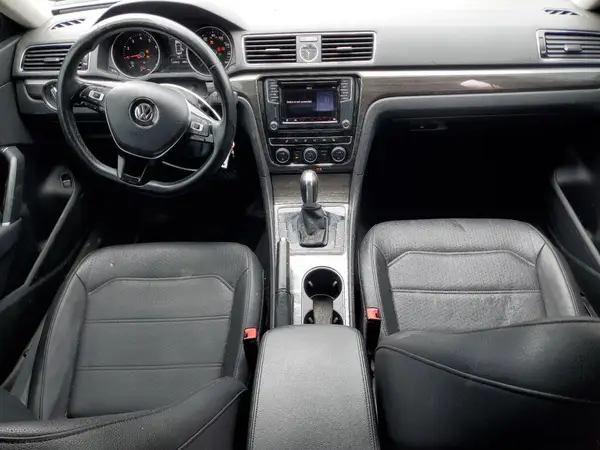 1VWBT7A38GC051284 2016 VOLKSWAGEN PASSAT - Image 8