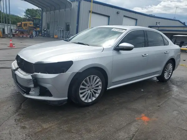 1VWBT7A38GC061488 2016 VOLKSWAGEN PASSAT - Image 1