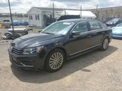 1VWBT7A38HC019307 2017 VOLKSWAGEN PASSAT