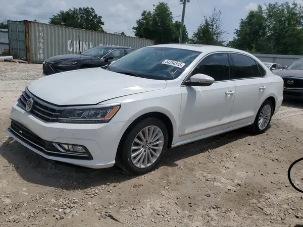 1VWBT7A38HC036561 2017 VOLKSWAGEN PASSAT - Image 1