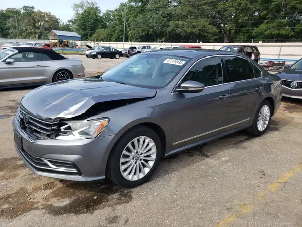 1VWBT7A38HC036950 2017 VOLKSWAGEN PASSAT - Image 1