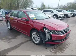1VWBT7A38HC056308 2017 VOLKSWAGEN PASSAT