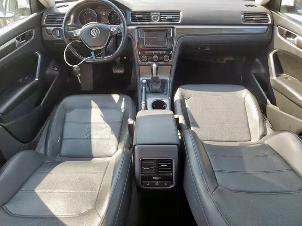 1VWBT7A39GC005513 2016 VOLKSWAGEN PASSAT - Image 8