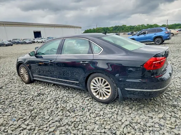 1VWBT7A39GC012865 2016 VOLKSWAGEN PASSAT - Image 2