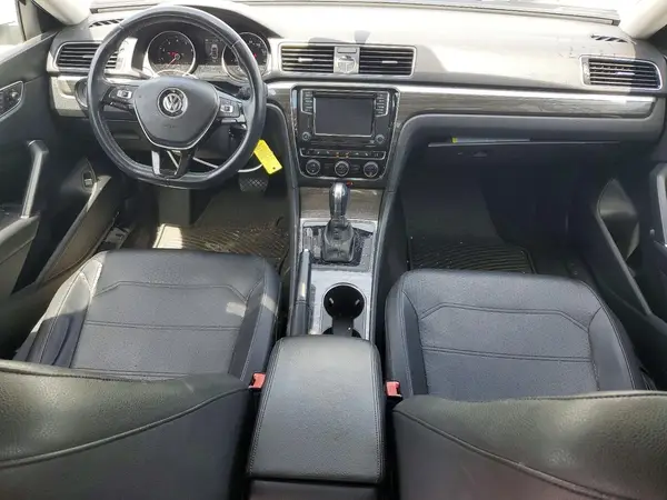 1VWBT7A39GC014194 2016 VOLKSWAGEN PASSAT - Image 8