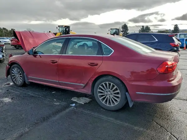 1VWBT7A39GC016043 2016 VOLKSWAGEN PASSAT - Image 2