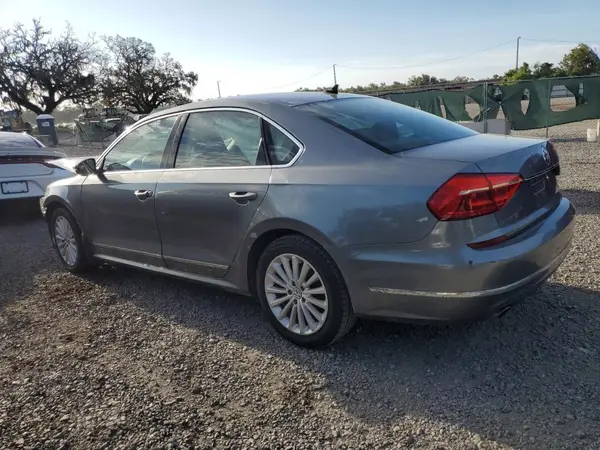 1VWBT7A39GC016222 2016 VOLKSWAGEN PASSAT - Image 2