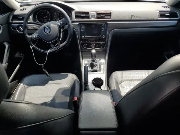 1VWBT7A39GC020741 2016 VOLKSWAGEN PASSAT - Image 8