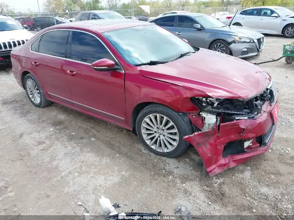 1VWBT7A39GC023770 2016 VOLKSWAGEN PASSAT - Image 1