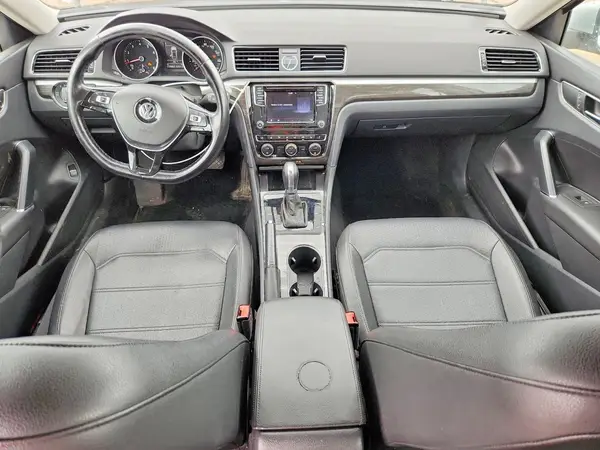 1VWBT7A39GC024630 2016 VOLKSWAGEN PASSAT - Image 8