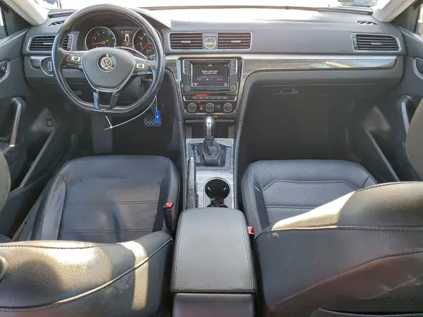 1VWBT7A39GC027298 2016 VOLKSWAGEN PASSAT - Image 8