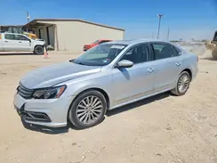 1VWBT7A39GC033652 2016 VOLKSWAGEN PASSAT