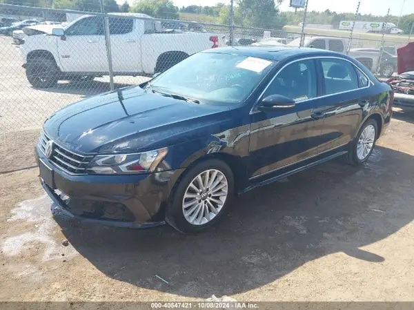 1VWBT7A39GC033702 2016 VOLKSWAGEN PASSAT - Image 2