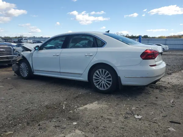 1VWBT7A39GC057532 2016 VOLKSWAGEN PASSAT - Image 2