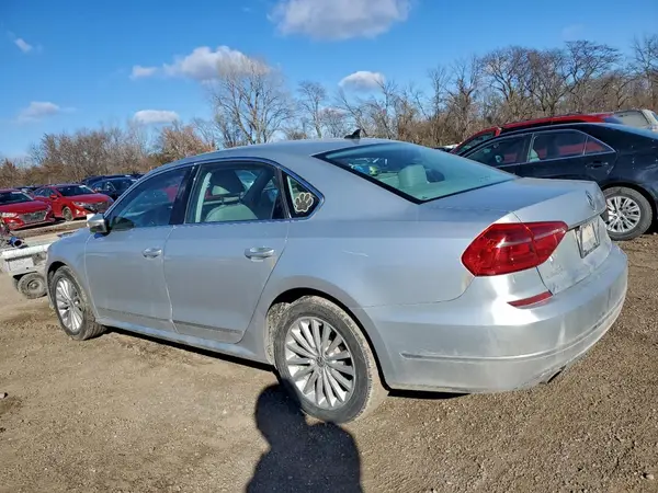 1VWBT7A39GC059099 2016 VOLKSWAGEN PASSAT - Image 2