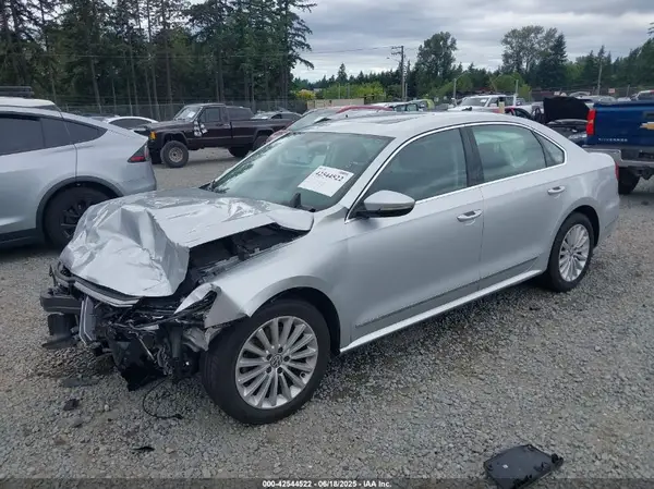 1VWBT7A39GC063234 2016 VOLKSWAGEN PASSAT - Image 2