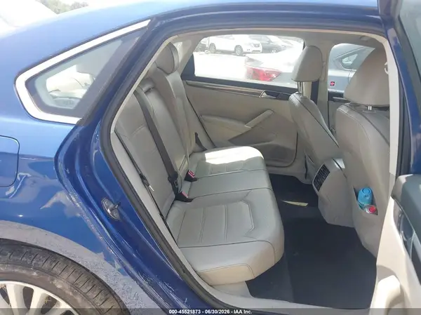 1VWBT7A39GC067574 2016 VOLKSWAGEN PASSAT - Image 8
