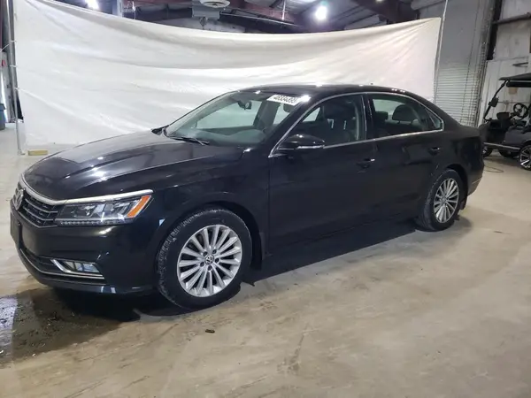 1VWBT7A39HC007165 2017 VOLKSWAGEN PASSAT - Image 1