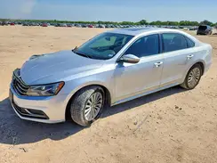 1VWBT7A39HC012821 2017 VOLKSWAGEN PASSAT