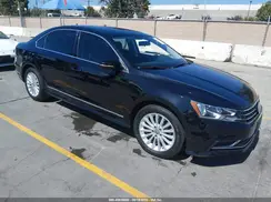 1VWBT7A39HC017887 2017 VOLKSWAGEN PASSAT