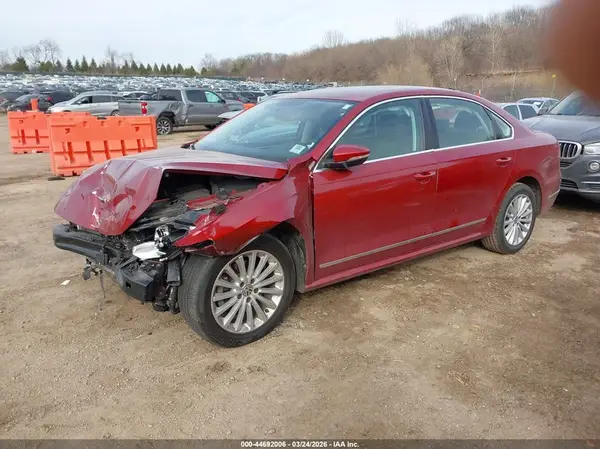 1VWBT7A39HC026279 2017 VOLKSWAGEN PASSAT - Image 2
