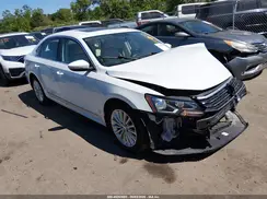 1VWBT7A39HC026816 2017 VOLKSWAGEN PASSAT