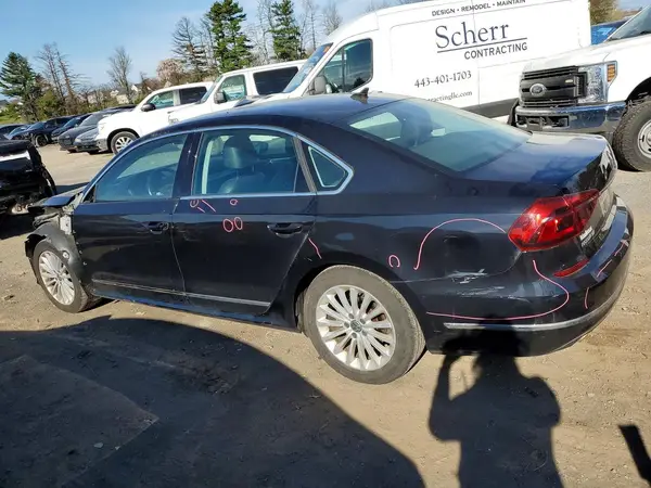 1VWBT7A39HC054891 2017 VOLKSWAGEN PASSAT - Image 2