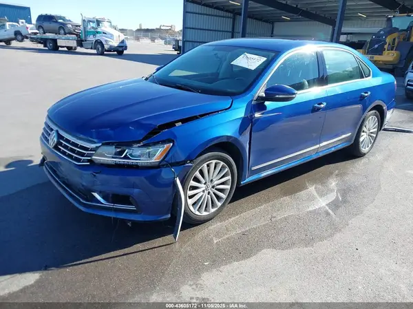 1VWBT7A39HC068936 2017 VOLKSWAGEN PASSAT - Image 2