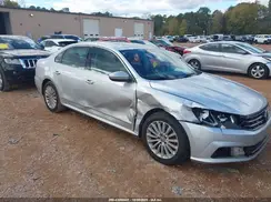 1VWBT7A3XGC006346 2016 VOLKSWAGEN PASSAT