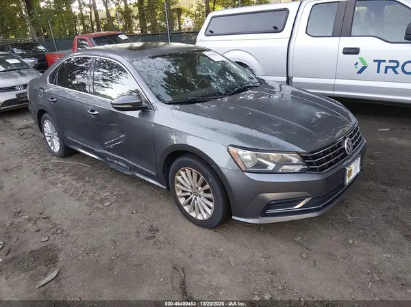 1VWBT7A3XGC011577 2016 VOLKSWAGEN PASSAT - Image 1