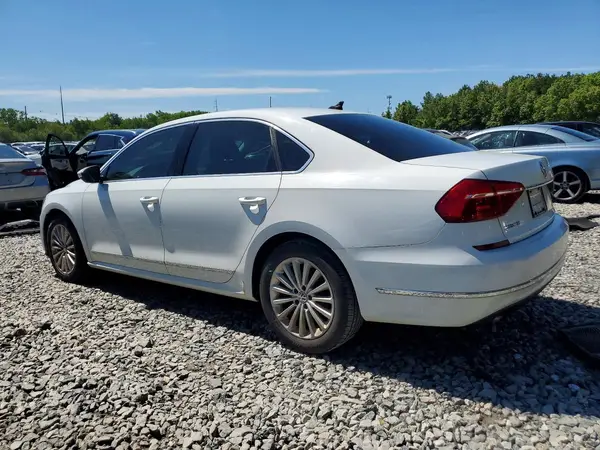 1VWBT7A3XGC012471 2016 VOLKSWAGEN PASSAT - Image 2
