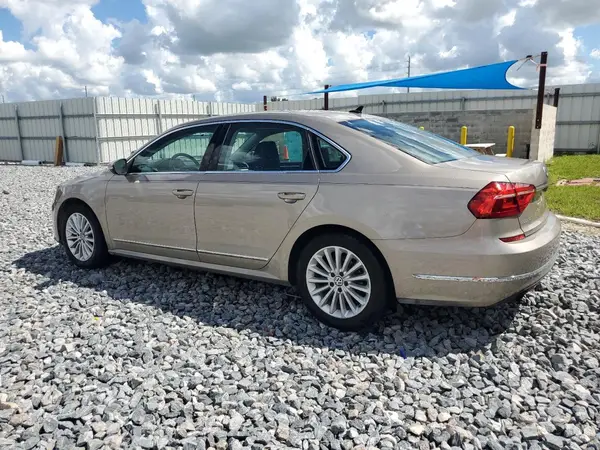 1VWBT7A3XGC015287 2016 VOLKSWAGEN PASSAT - Image 2