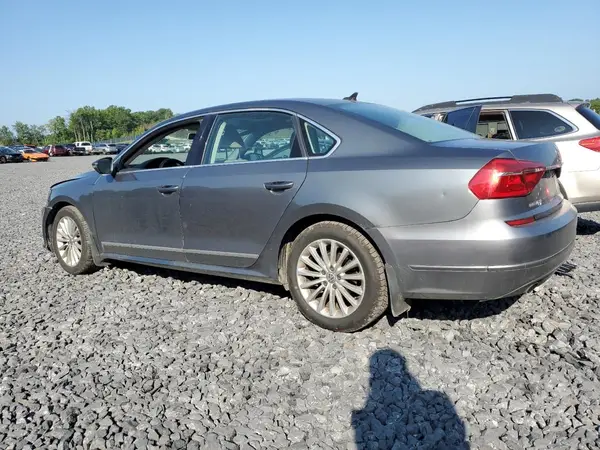 1VWBT7A3XGC016231 2016 VOLKSWAGEN PASSAT - Image 2