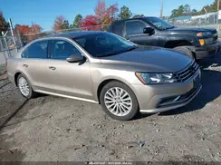 1VWBT7A3XGC021946 2016 VOLKSWAGEN PASSAT