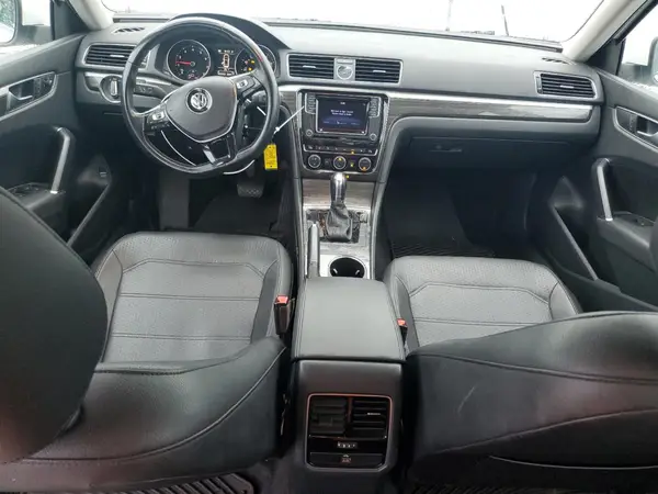 1VWBT7A3XGC026810 2016 VOLKSWAGEN PASSAT - Image 8