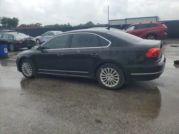 1VWBT7A3XGC030243 2016 VOLKSWAGEN PASSAT - Image 2